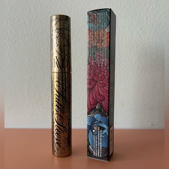 KVD Full Sleeve Long + Defined Tubing Mascara BNIB Full size, black - Picture 2 of 9
